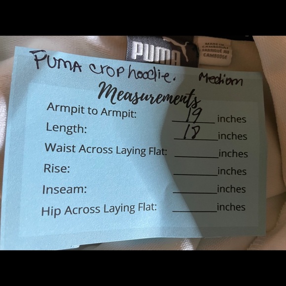 Puma crop hoodie size Medium. Long sleeves. - Picture 13 of 13